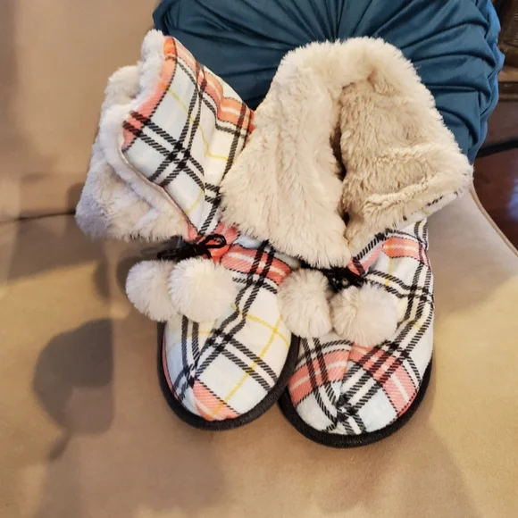Cuddl duds slipper boots hotsell